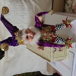 Mark Roberts Court Jester elf sm